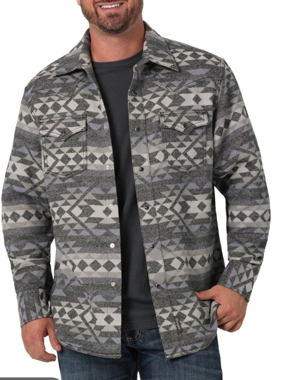 Wrangler Men's Retro Long Sleeve Modern Fit Snap Shirt Jacket Western Aztec